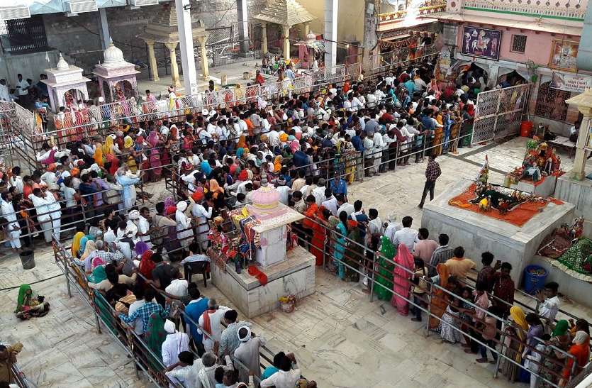 jaisalmer उमड़ रहा श्रद्धाुलओं का सैलाब, 50 हजार दर्शनार्थी पहुंचे बाबा के द्वार