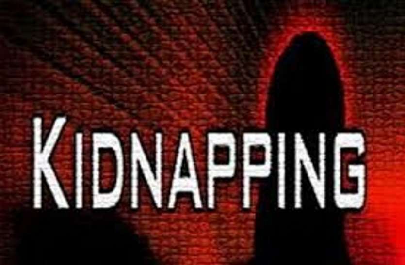 kidnapping आईआईटी लॉन्ड्री के ठेकेदार का पुलिसकर्मी बन किया अपहरण