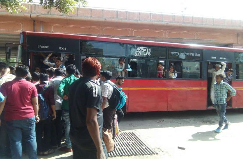 low floor bus jaipur मॉनसून इफेक्ट: 24 घंटे में बीच रास्ते में रूकी 70 लो फ्लोर बसें