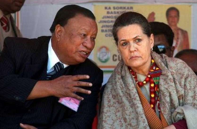 Lapang पांच बार मेघालय के मुख्यमंत्री रहे लपांग ने कांग्रेस छोड़ी, बोले- बुजुर्गों की हो रही अनदेखी