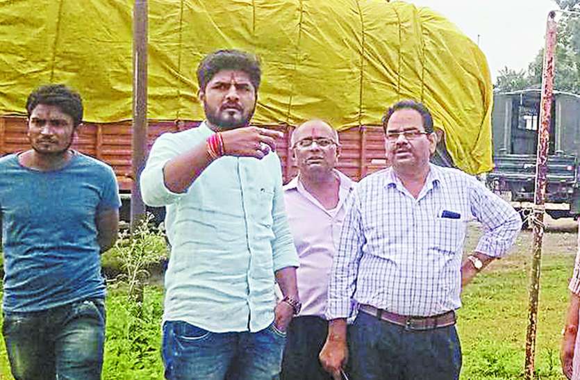 patrika रेलवे ओवरब्रिज का कार्य चुनाव से पहले शुरू करने पर जोर