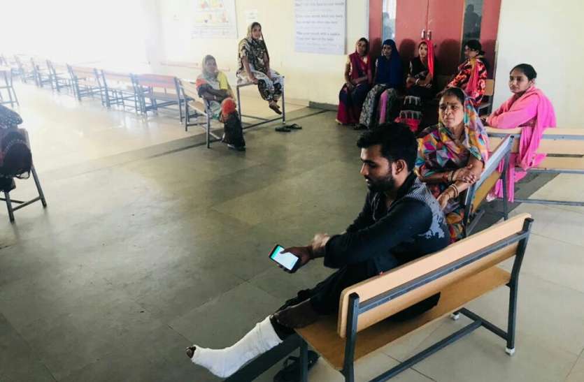 indore स्कूल मैनेजमेंट और कैंटीन संचालक आमने-सामने