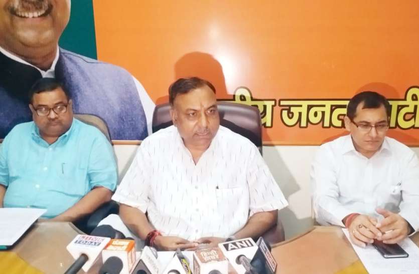 Mayor Naveen jain शहर को ग्रीन बनाने के लिए मेयर नवीन के बिग प्लान की होने जा रही शुरुआत