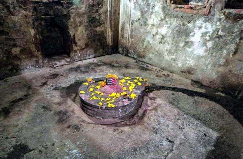 हथिया देवालय