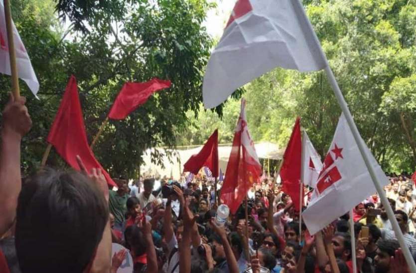 JNUSU Election 2018: लेफ्ट ने चारों सीटों पर लहराया परचम JNUSU Election 2018: लेफ्ट ने चारों सीटों पर लहराया परचम, एबीवीपी की करारी हार