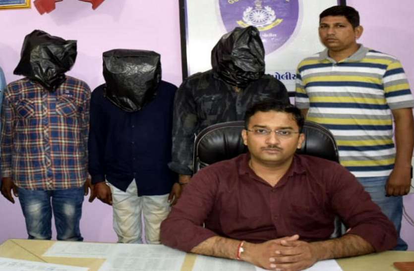 Three arrested बिल्डर के अपहरण प्रयास के मामले में तीन गिरफ्तार