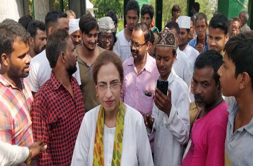 किसानों के पास मौजूद आवंटन की भूमि कांग्रेस की देन अन्नू टंडन ने कहा भाजपा को सत्ता से बाहर जाना पड़ेगा
