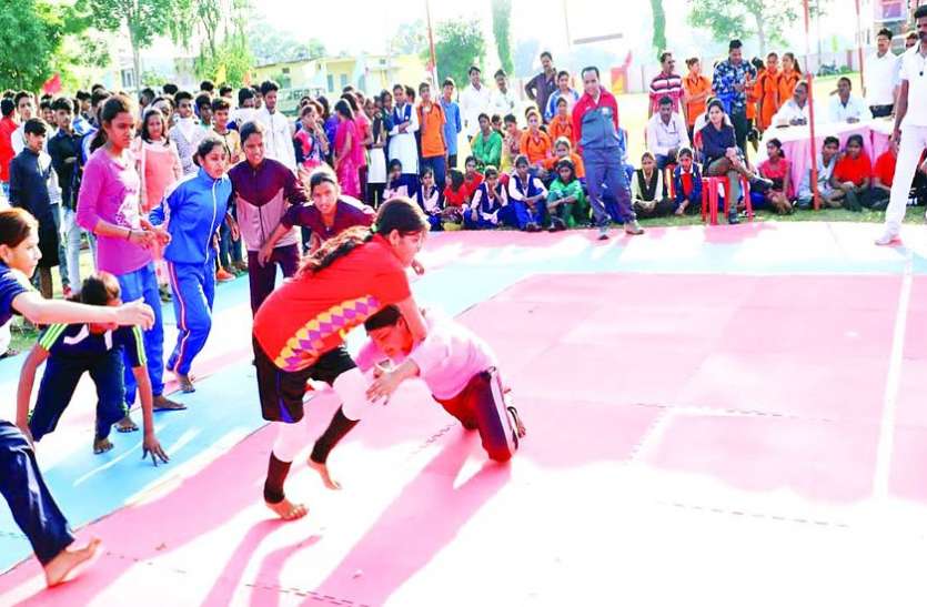 alirajpur cm cup ‘ग्रामीण क्षेत्रों में छिपी प्रतिभा को निखारना है’