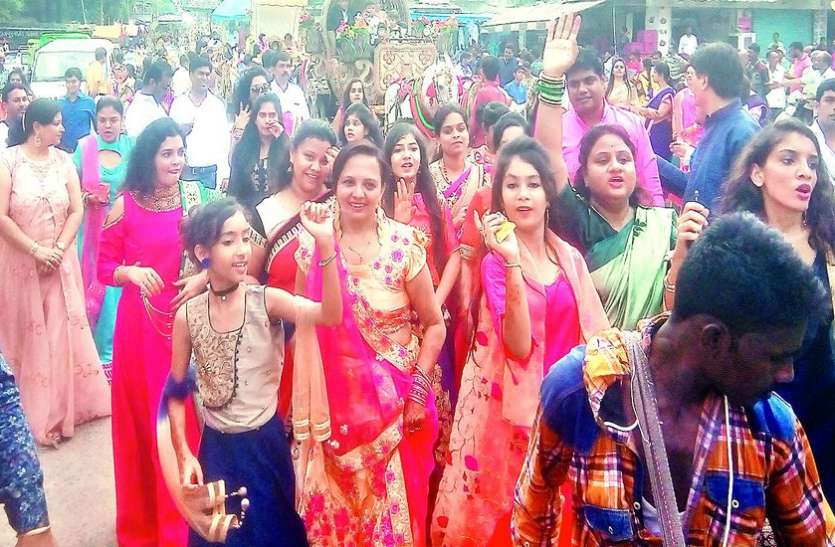 jain society तपस्वियों का निकला चल समारोह, किया बहुमान