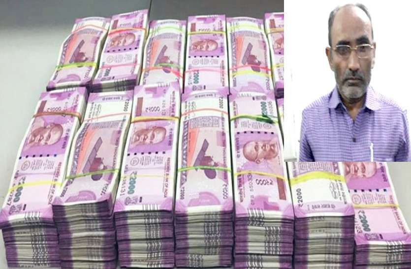 IAS servant पूर्व IAS का नौकर एक रात में ही बन गया लखपति, जानिए चौंका देने वाला ये मामला