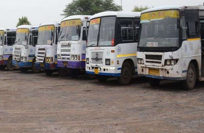 roadways रोडवेज कर्मियों और सरकार के बीच वार्ता विफल, आज रात 12 बजे बाद थम सकते हैं रोडवेज पहिए, प्राइवेट बसों के लिए भी जारी की चेतावनी..