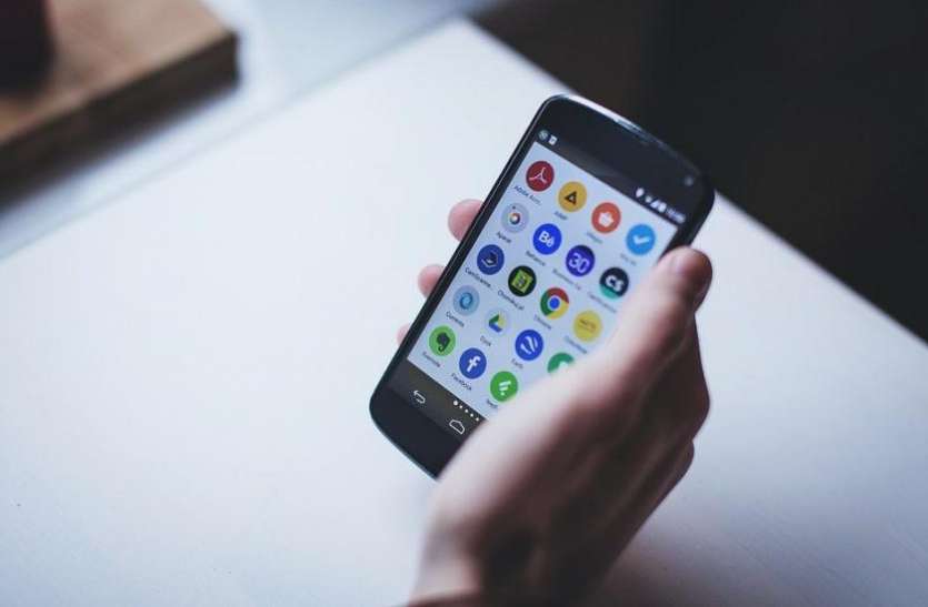 apps घर बैठे होगी 12,000 रुपये की कमाई, बस मोबाइल पर रोज एक घंटे करें काम