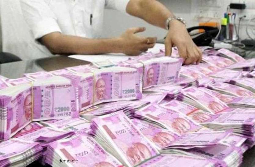 CG news यकीन नहीं होगा, इन कारोबारियों के ड्राइवर-नौकर के पास भी है करोड़ों की प्रॉपर्टी