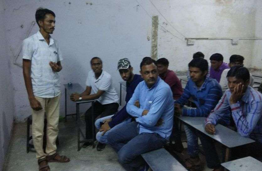 sikar news पत्रिका चेंजमेकर: झुंझुनूं में बोले युवा डर्टी पॉलिटिक्स करने वालों को नहीं करेंगे सपोर्ट