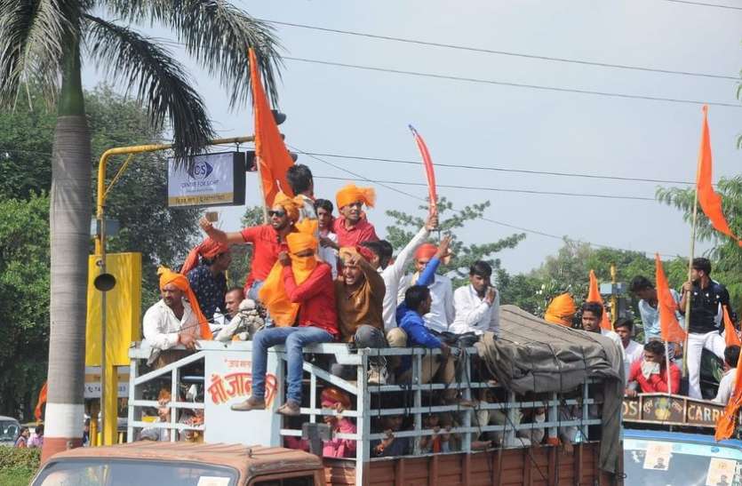 karni sena करणी सेना ने फिर भरी हुंकार, अलसबुह निकले विरोध करने