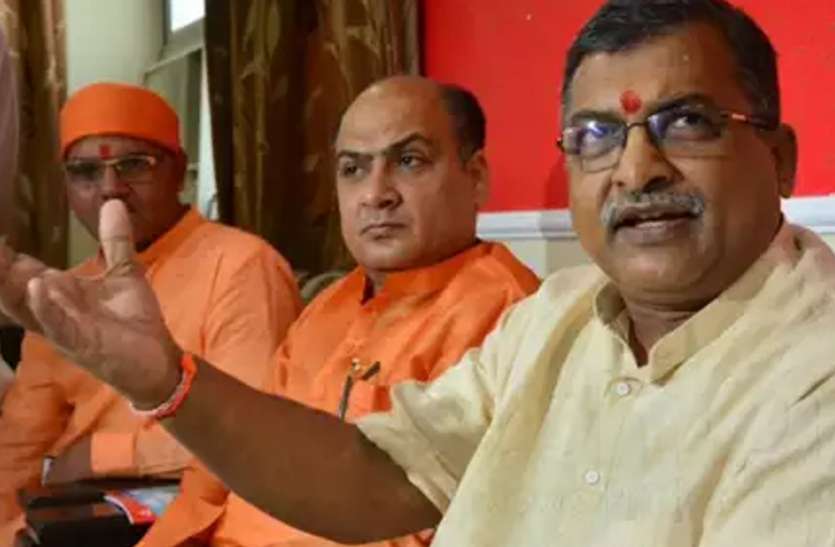 milind VHP के अंतर्राष्ट्रीय महामंत्री का यूपी में धर्मांतरण को लेकर आया बड़ा बयान