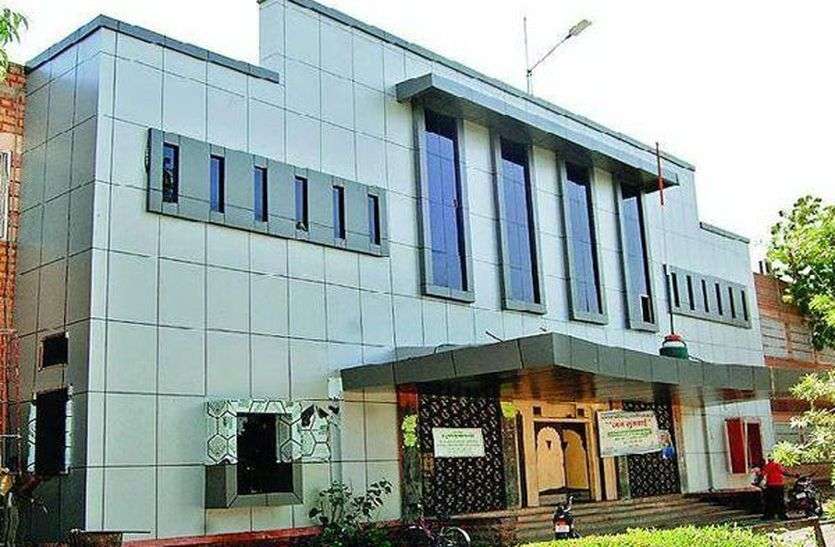 City council in pali करोड़ों के टेंडर कर भूली नगर परिषद, जन को लुभाने के लिए सिर्फ कागजों में सजा दिए सपने