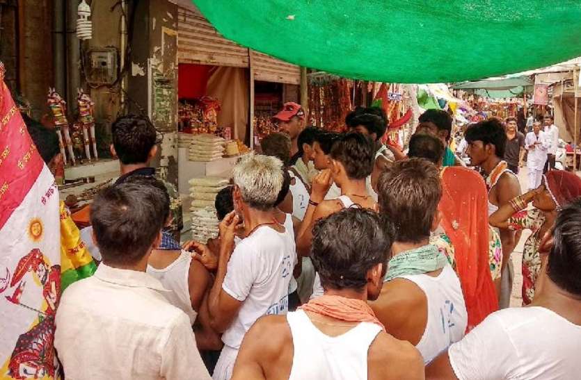 jaisalmer जैसलमेर का यह गांव बन गया महानगर, हर दिन 1 करोड़ का व्यापार