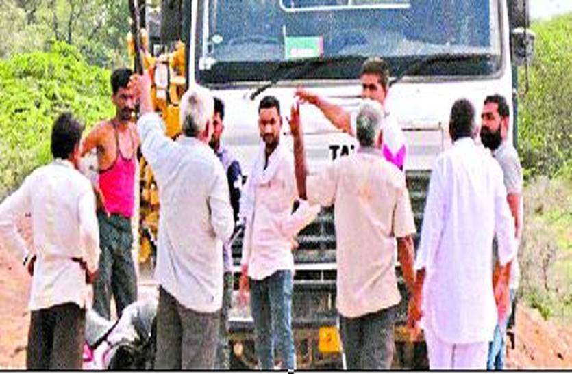 Illegal mining हाइवे बनाने के लिए खोद डाली औरण-गौचर जमीन
