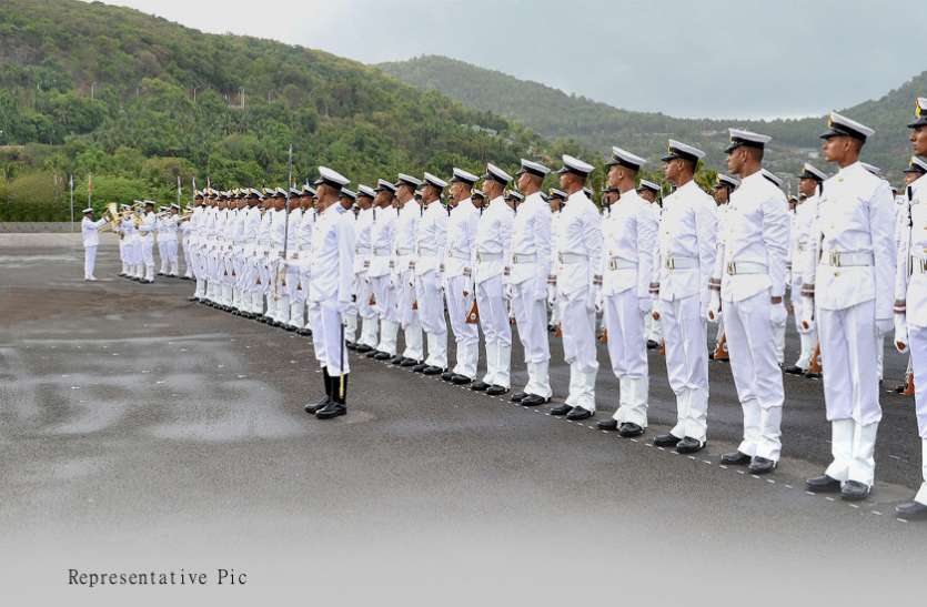 Indian Navy Recruitment भारतीय नौसेना ने निकाली भर्ती, वेतन के रूप में हर माह मिलेंगे 2 लाख रुपए