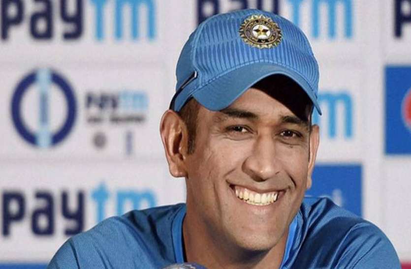 धोनी MS DHONI चलाएंगे कैश-टू-डिजिटल अभियान,बताएंगे कैसे करें कैश-लेस भुगतान