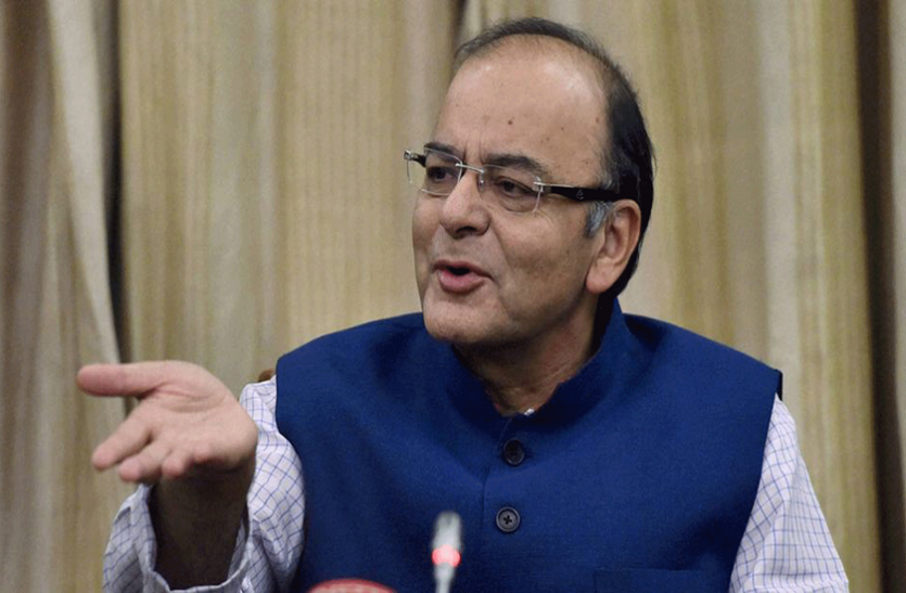 FM arun Jaitley जेटली का राहुल पर हमला, 'लाफ्टर चैलेंज' नहीं सार्वजनिक जीवन कि आप किसी को गले लगाओ या आंख मारो