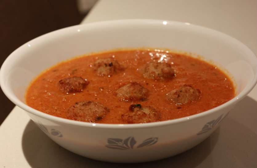 kache kele ke kofte डिनर में खाएंगे ये चीज, तो सुबह पेट होगा पूरी तरह साफ