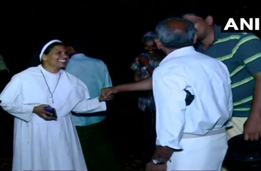 Bishop केरल रेप केस: आरोपी बिशप के खिलाफ प्रदर्शन में शामिल होने वाली नन का चर्च ने निलंबन वापस लिया