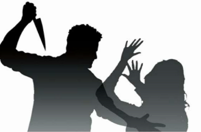 crime news प्रेमिका का सिर काटा, फिर पहुंचा आत्मसमर्पण करने
