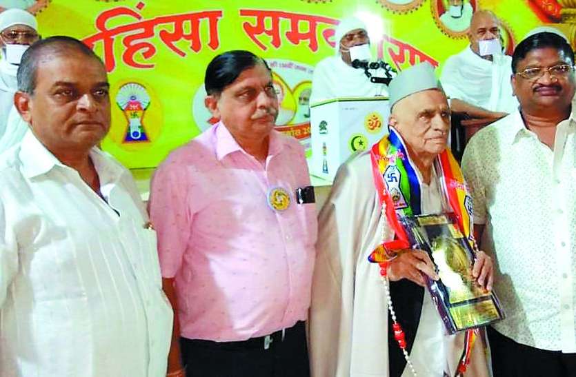 janism सत्संग से बड़ा कोई दरबार नहीं