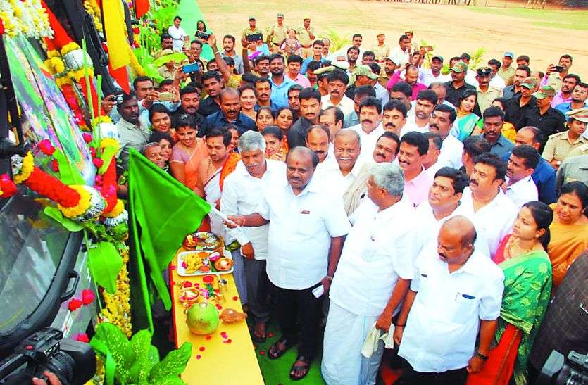 kumarswamy किसान आत्म हत्या के कारणों का पता लगाए प्रशासन : सीएम
