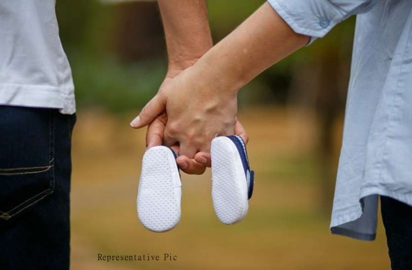 Parenting बेटी को लड़कों वाला नाम पसंद या लड़की का, यह फैसला मां-बाप ने उसपर छोड़ा