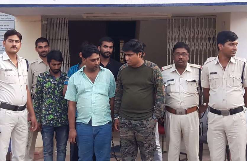 drug trafficking in satna BIG CRIME NEWS: कार से हो रही थी तस्करी, सतना से बेला जा रही कफ सीरप की खेप जब्त
