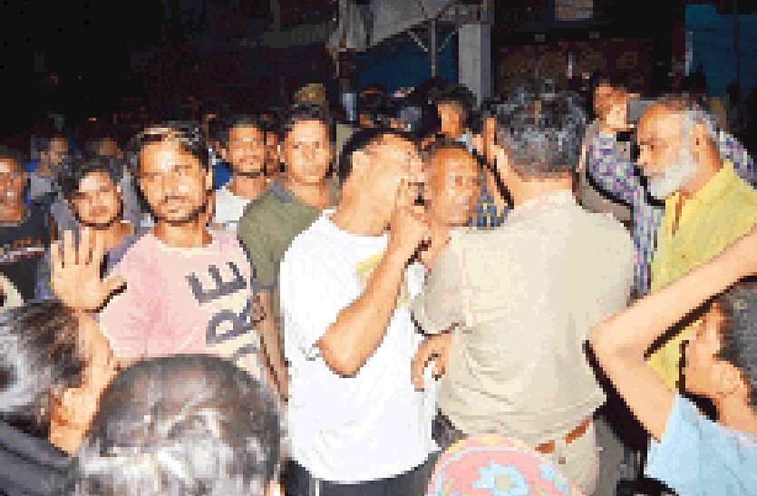 meerut इस बचकानी-सी वजह पर मेरठ में हिन्दू-मुस्लिम आ गए आमने-सामने, फिर हुआ यह...