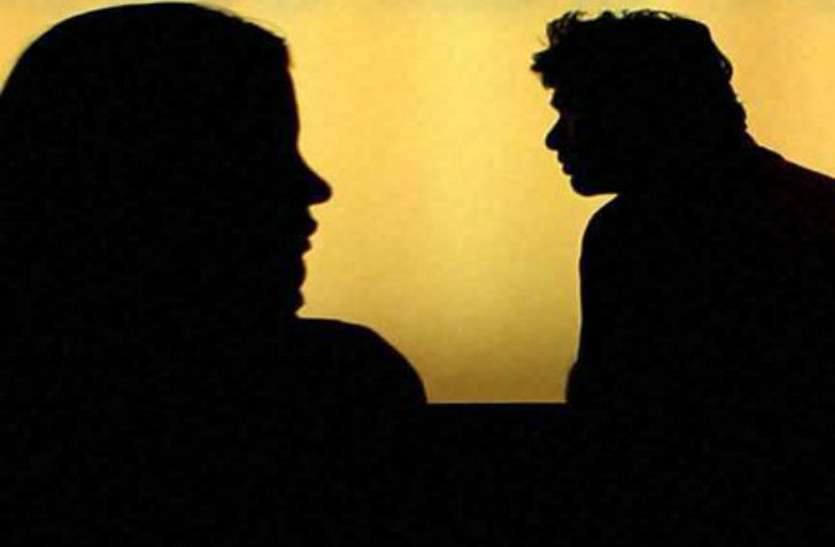 Honey Trap युवती ने मीठी बातों में फंसाया, हनी ट्रैप गैंग ने वसूले चार लाख