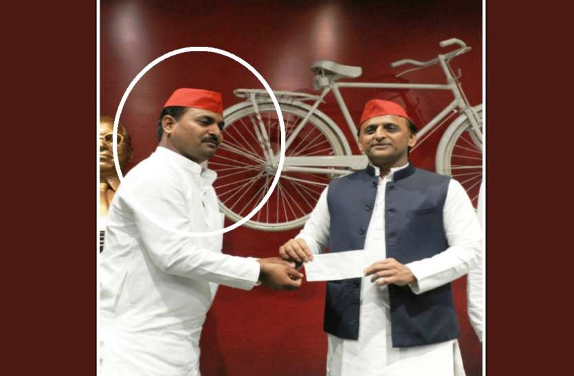 Akhilesh Yadav and Chhavinath Yadav सपा नेता छविनाथ यादव ने ठाकुरों को लेकर कहे ऐसे अमर्यादित शब्द, ऑडियो वायरल, सुनें पूरा AUDIO