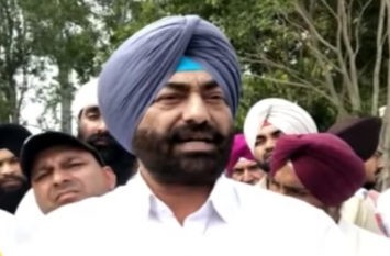 sukhpal khaira's bargari march successful more than congress-akali dal आम आदमी पार्टी के खैहरा गुट ने बाजी मार ली,आमजन को खींचने में सफल रहा बरगरी मार्च
