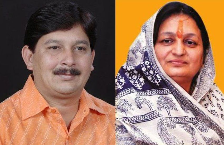 election news वोटरों तक पहुंचने के लिए भगवान का सहारा