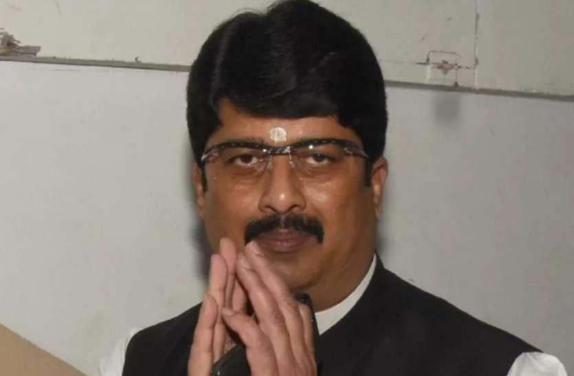Raja Bhaiya सामने आया राजा भइया की नई पार्टी का नाम!, बधाई देने वालों का लगा तांता