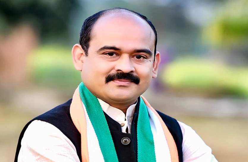 Changemaker : ये है महराजपुर से संभावित दावेदार, जानिए अजय दौलत तिवारी का विजन Changemaker : ये है महराजपुर से संभावित दावेदार, जानिए अजय दौलत तिवारी का विजन
