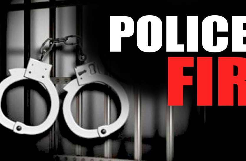 arrest दुकानदारों से पैसे ऐंठ रहे छह नकली पत्रकार गिरफ्तार