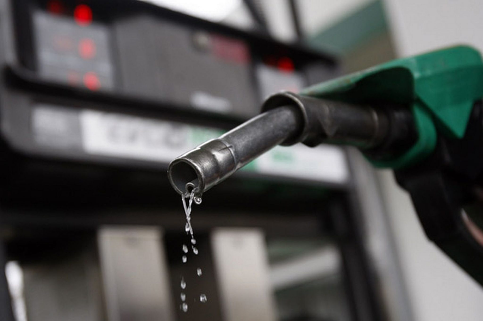 oil prices, government, india, pm modi, india, rbi, petrol. तेल की कीमत और सरकार की मंशा समझ चुकी है जनता