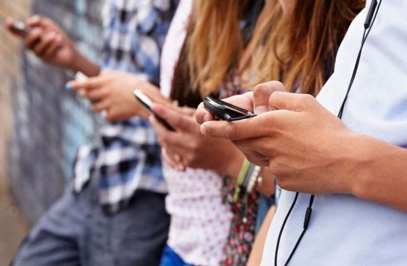 Internet सोशल मीडिया पर वायरल हो रहे इस मैसेज ने उड़ाई दुनियाभर के लोगों की नींद