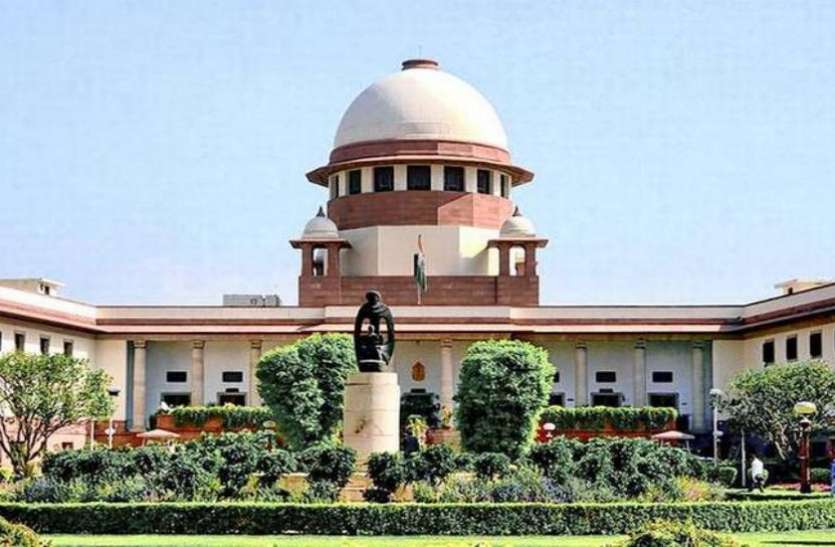 सुप्रीम कोर्ट कॉलेजियम ने पांच हाईकोर्ट के चीफ जस्टिस के लिए सरकार के पास भेजे नाम सुप्रीम कोर्ट कॉलेजियम ने की पांच हाईकोर्ट के चीफ जस्टिस के नामों की सिफारिश