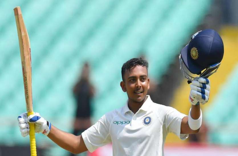 Ind vs WI 2nd Test: prithvi shaw breaks sehwags 10 years old record पृथ्वी शॉ का जलवा जारी: अब वीरेंद्र सहवाग के 10 साल पुराने रिकॉर्ड को तोड़ा