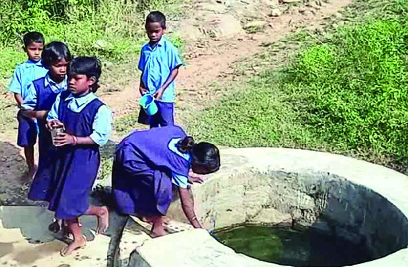 jashpur nagar बुनियादी सुविधाओं के लिए आज भी मुंह ताक रहा है जिले का मनोरा ब्लॉक