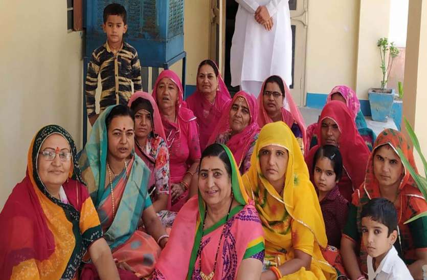 bjp meeting संगठन की मजबूती के लिए करें महिलाएं