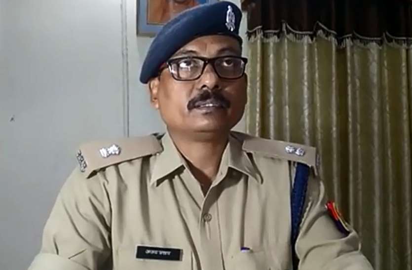 SP city सपा नेता ने उठाई बंदूक और चला दी खुद पर गोली, सुसाइड नोट में अपने क्रियाक्रम व रुपयों को लेकर लिखी हैरान करने वाली बात