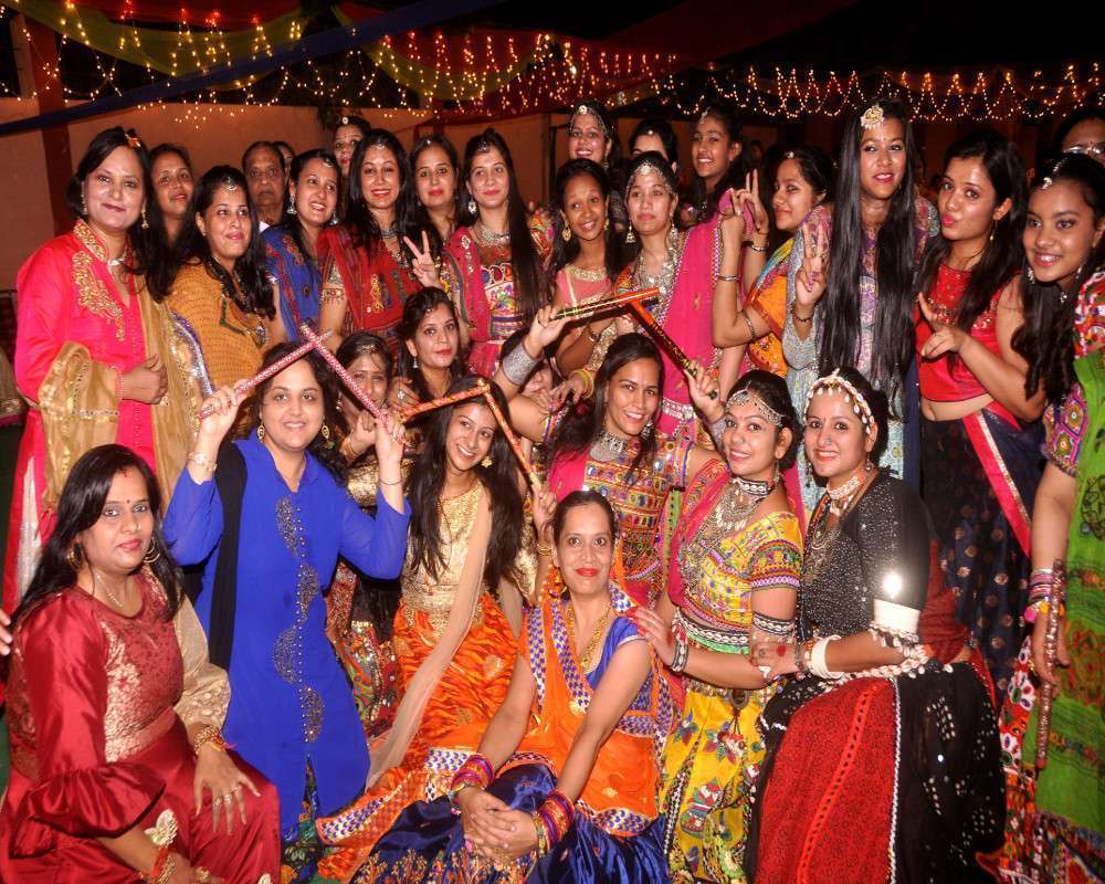 dandiya dandiya