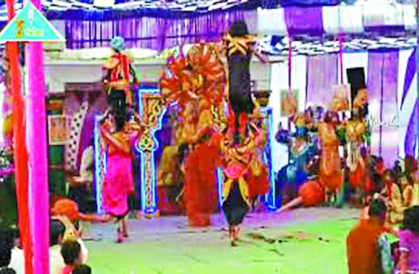 nawratri देवी पंडालों में गूंज रहा है जसगीत